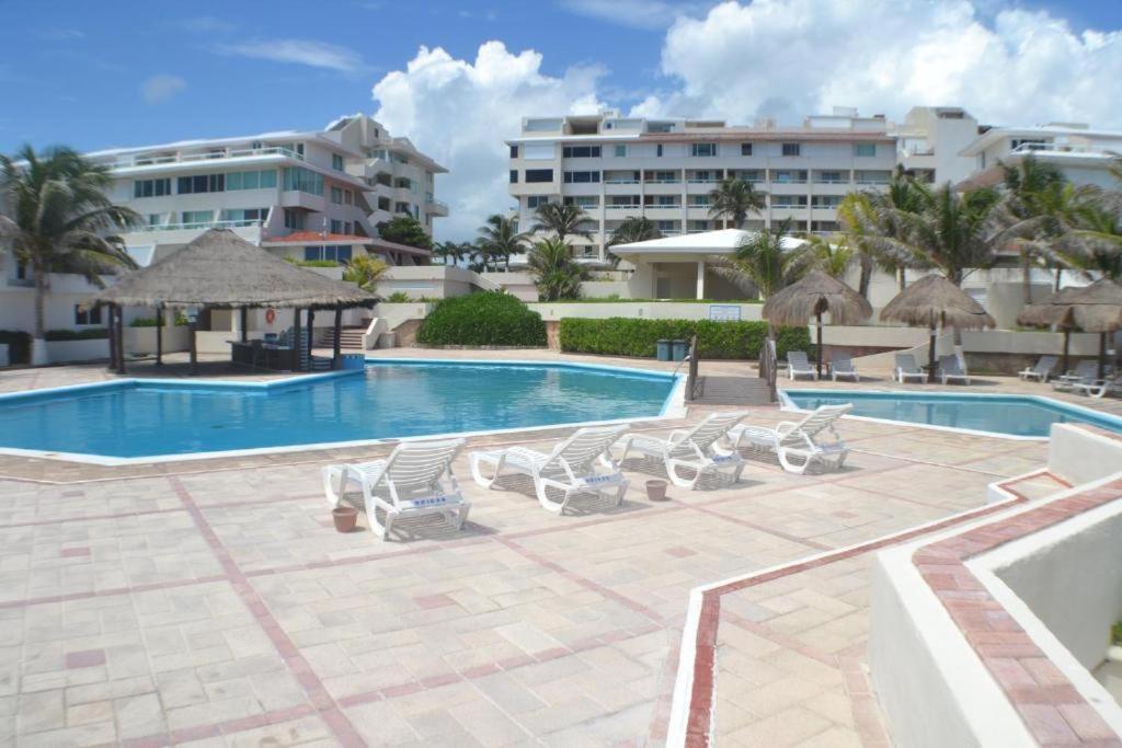 Private Room. Brisas. Zona Hotelera. Cancún Exteriör bild